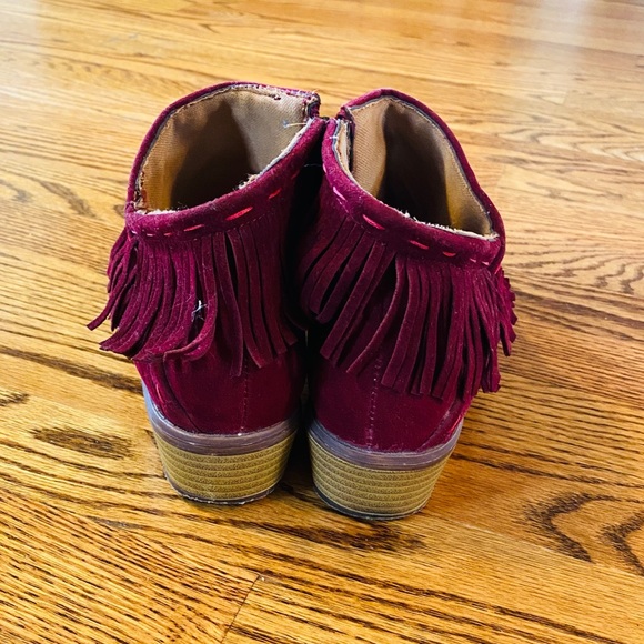 Fringed Ankle Booties - Picture 4 of 6